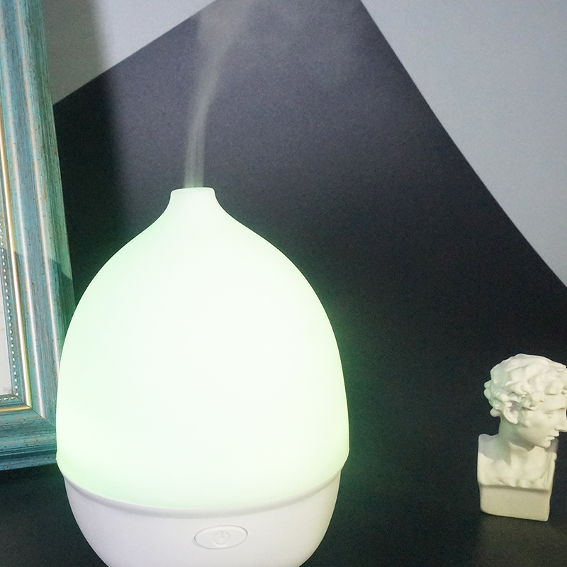 80ml Air humidifier ultrasonic aromatherapy essential oil diffuser UK for air freshening